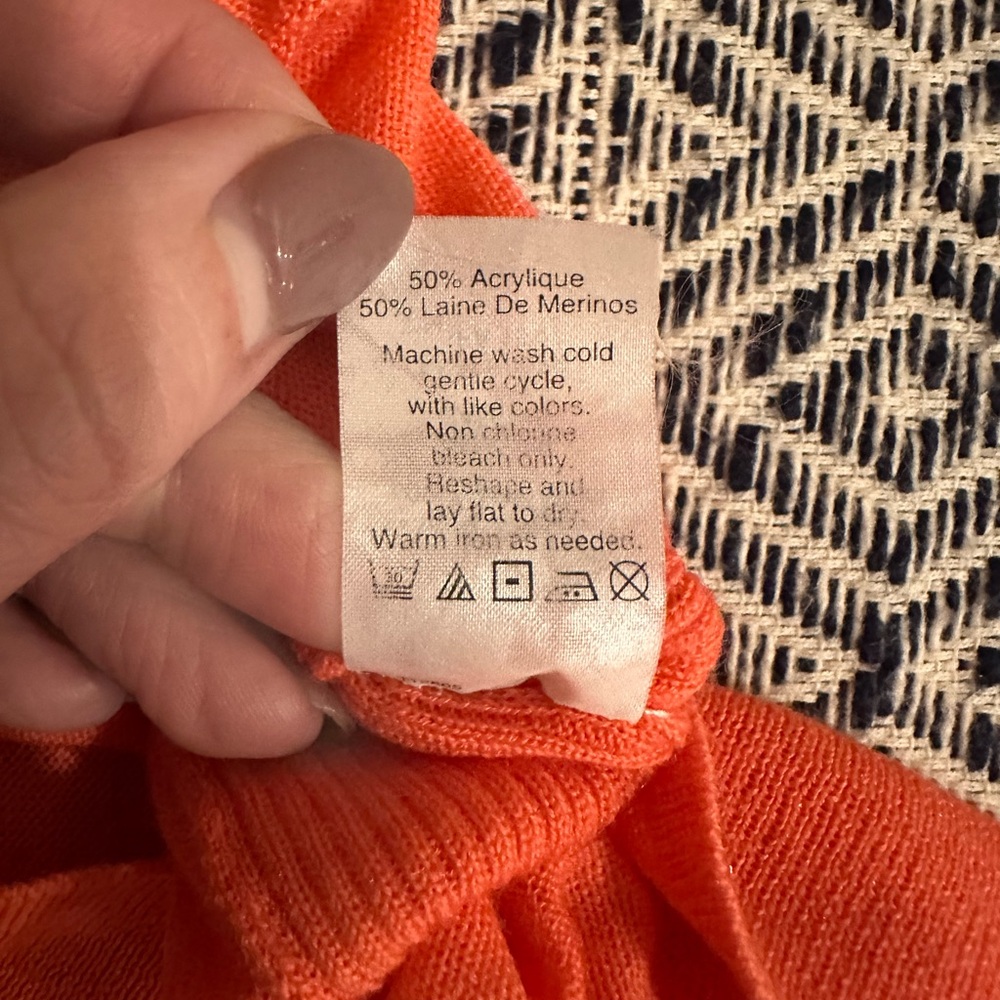 J Crew Coral Merino Wool Blend Crewneck Sweater Size Small - Picture 8 of 8